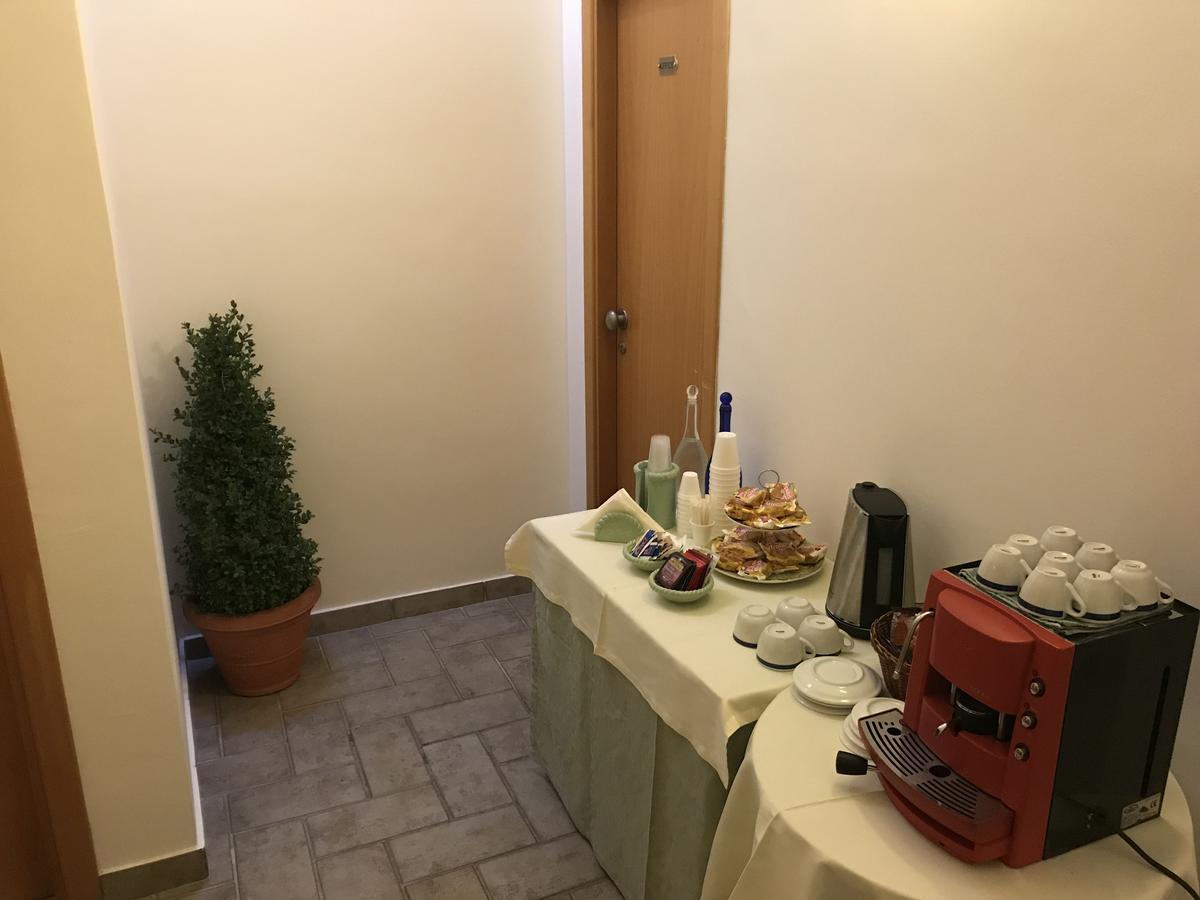 Rex Bed & Business Hotel Прая а Маре Екстериор снимка